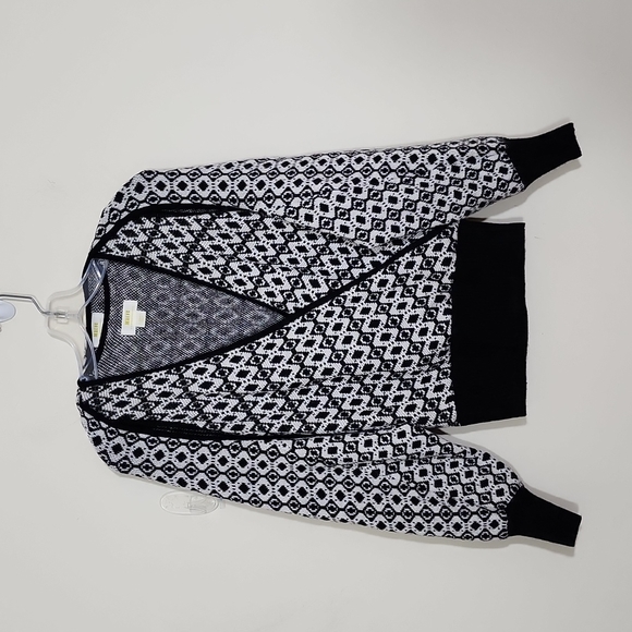 Anthropologie Tops - Maeve Anthropologie Black Floral Blouse Shrug Set Size XS